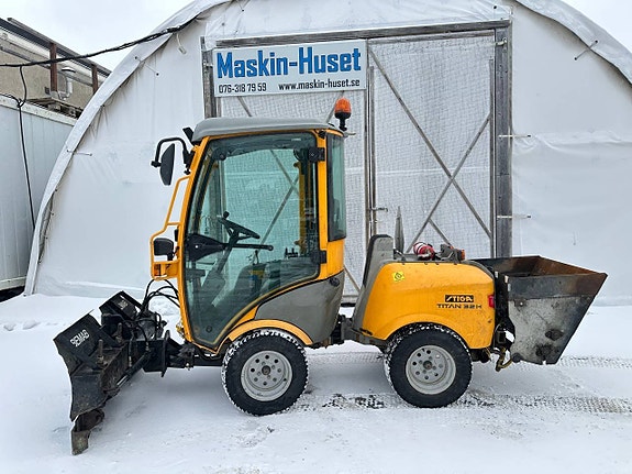 Redskapsbärare Titan 32H