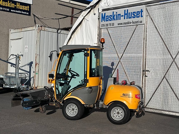 Redskapsbärare Titan 32H