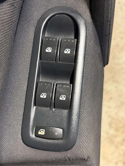 Renault Megane II 9 of 12