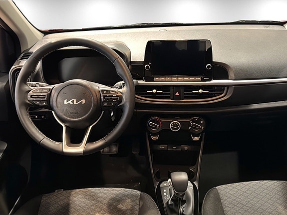Kia Picanto 7 of 15