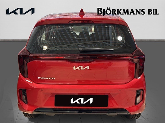 Kia Picanto 5 of 15