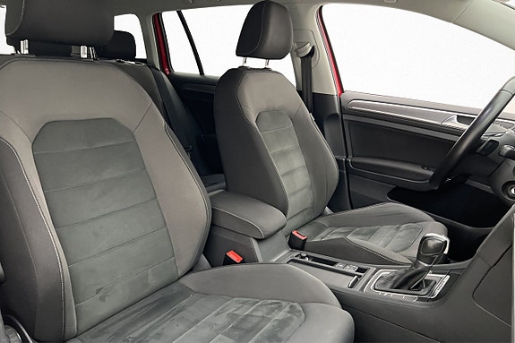 Volkswagen Golf Alltrack 8 of 24