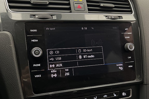 Volkswagen Golf Alltrack 18 of 24