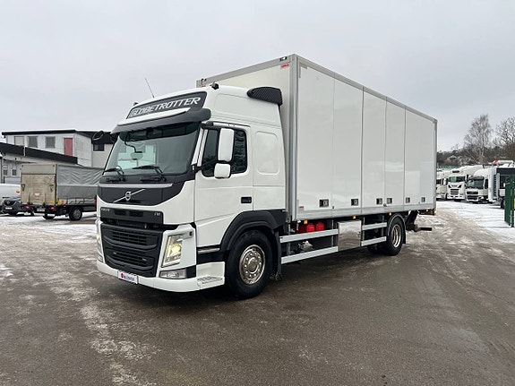 Volvo FM 330 4x2 Skåpbil, Öppningsbarsida, Euro 6