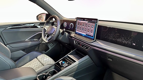 Volkswagen Tiguan 12 of 15