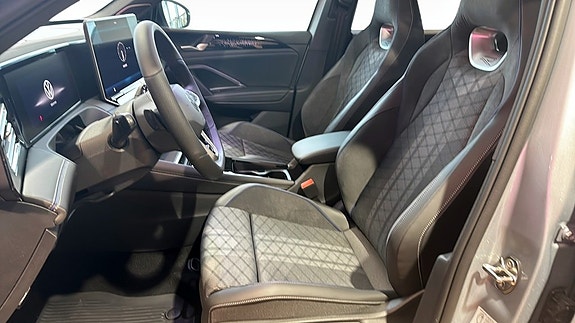 Volkswagen Tiguan 10 of 15