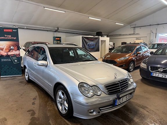 Mercedes-Benz C200