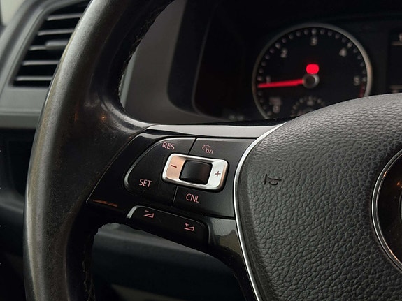 Volkswagen Transporter 16 of 17