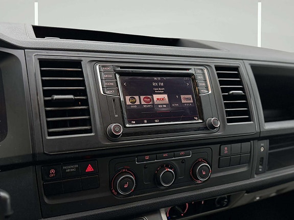 Volkswagen Transporter 13 of 17
