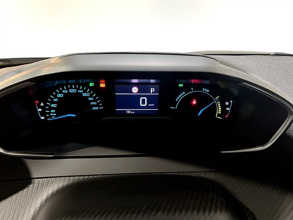 Peugeot 2008 12 of 14