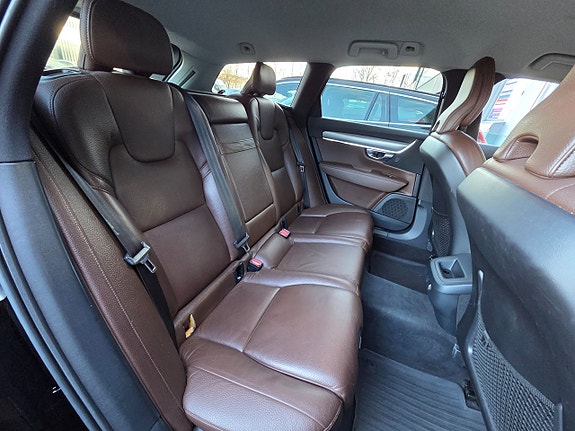 Volvo V90 16 of 18