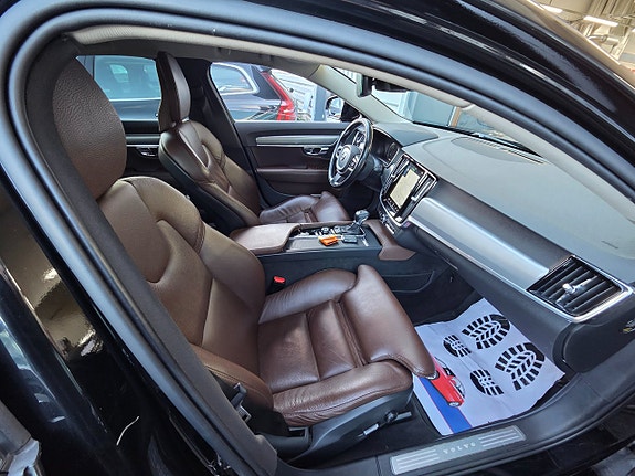 Volvo V90 6 of 18