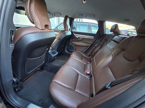 Volvo V90 12 of 18