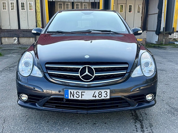 Mercedes-Benz R280 2 of 25