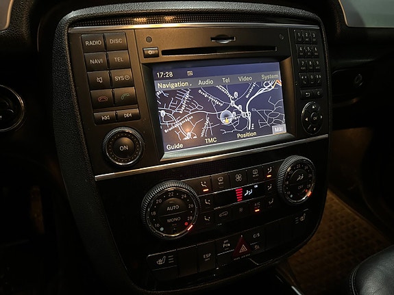 Mercedes-Benz R280 20 of 24