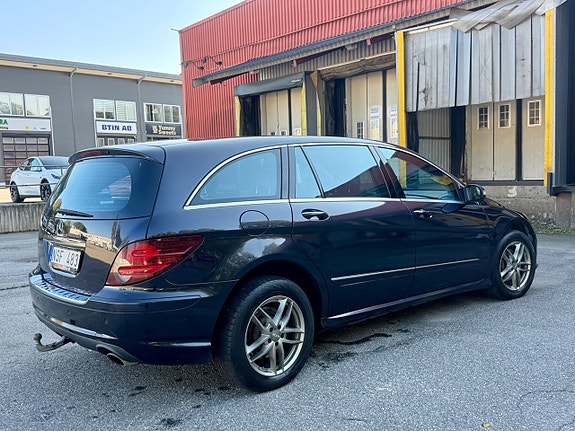 Mercedes-Benz R280 11 of 25