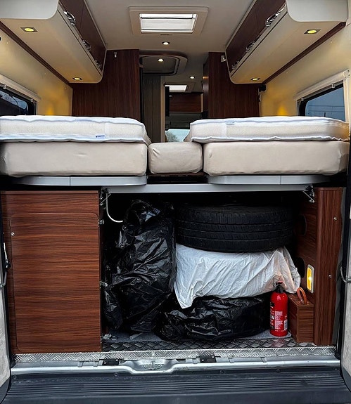 Adria Twin 640 SLX Supreme NY SERVAD m KAMREM NYBES ALDE SOLCELL VINTERBONAD 19 of 19