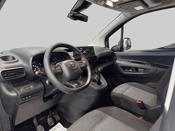 Toyota Proace City 8 of 22