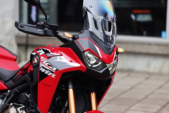 Honda Africa Twin | CRF1100 | GP-Röd | NU I LAGER 4 of 14