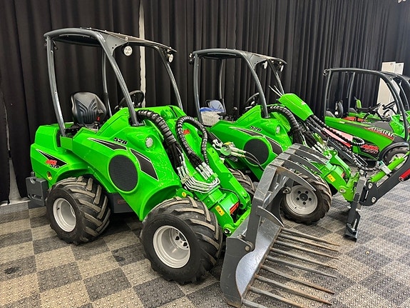 Avant 528 kompaktlastare 🚜 Finns i Butik