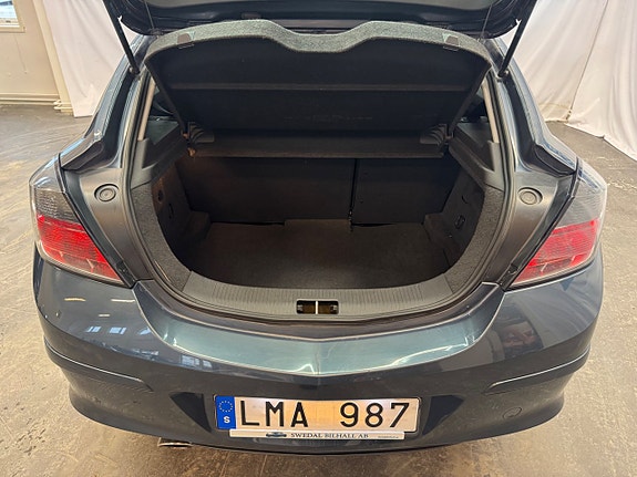 Opel Astra 16 of 16