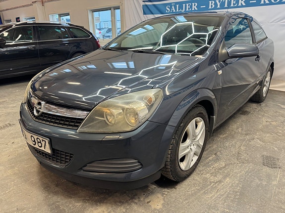 Opel Astra 4 of 5