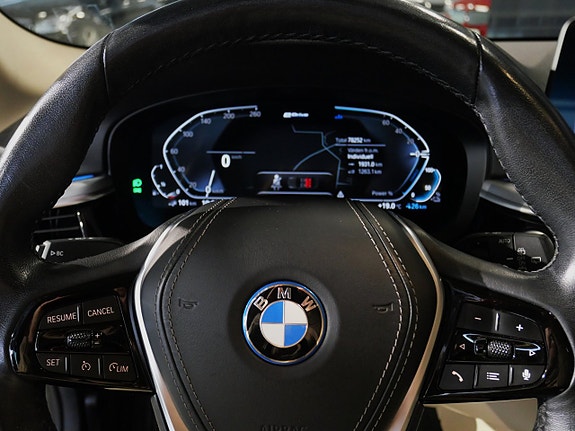 BMW 530e 11 of 21