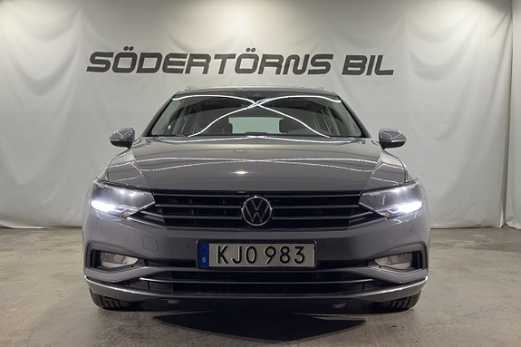 Volkswagen Passat 4 of 5