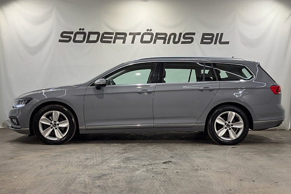 Volkswagen Passat 3 of 5