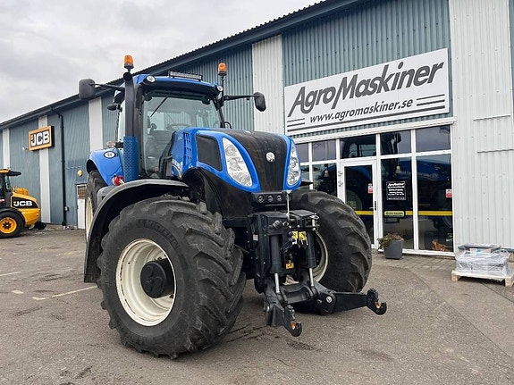 New Holland T8.390 AC