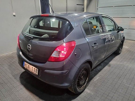 Opel Corsa 3 of 5