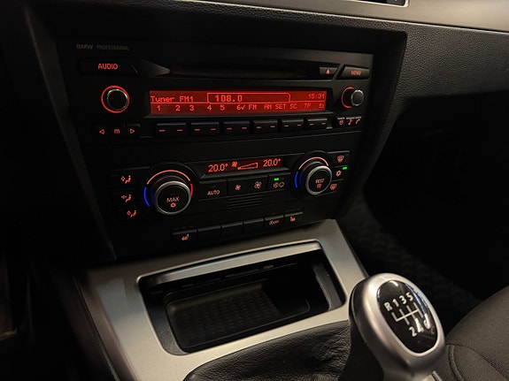 BMW 318 17 of 22