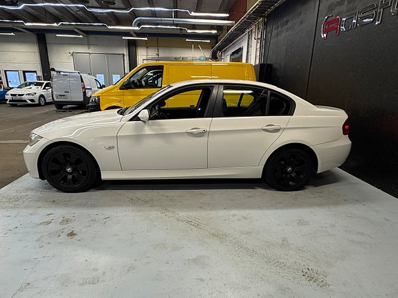 BMW 318 5 of 5