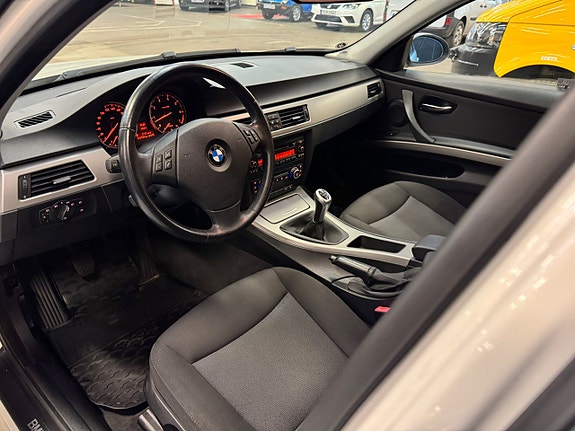 BMW 318 9 of 22