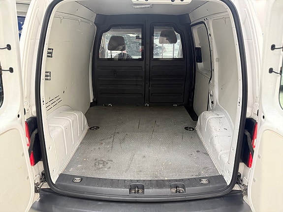 Volkswagen Caddy 10 of 10