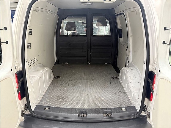 Volkswagen Caddy 10 of 10