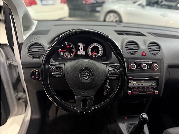 Volkswagen Caddy 7 of 10