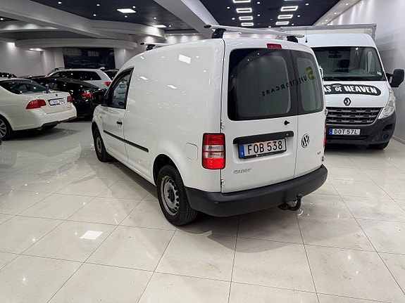 Volkswagen Caddy 2 of 10