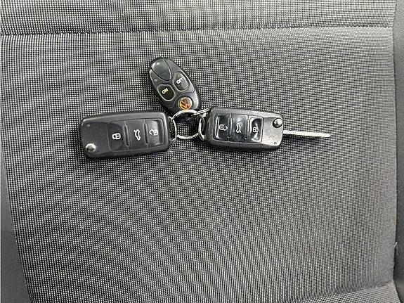 Volkswagen Caddy 9 of 10