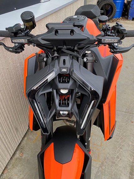 KTM 1390 Super Duke R Tech Pack ingår 7 of 7