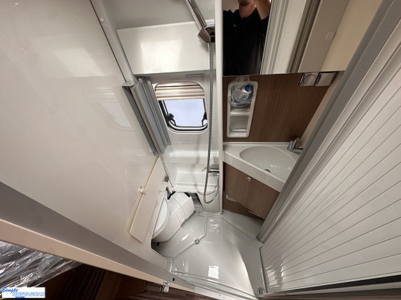 Malibu diversity GT skyview 640 LE K | SISTA EXEMPLARET | DIESELVÄRME | VÄLUTRUST 13 of 21