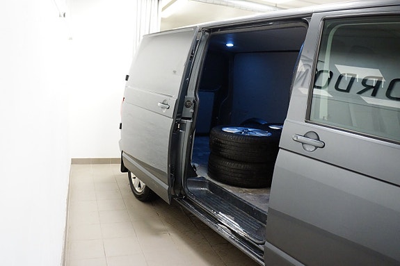 Volkswagen Transporter 4 of 5