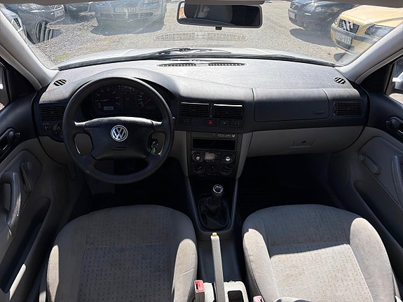 Volkswagen Golf I 13 of 25