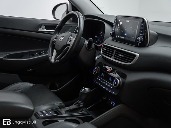 Hyundai Tucson 23 of 30