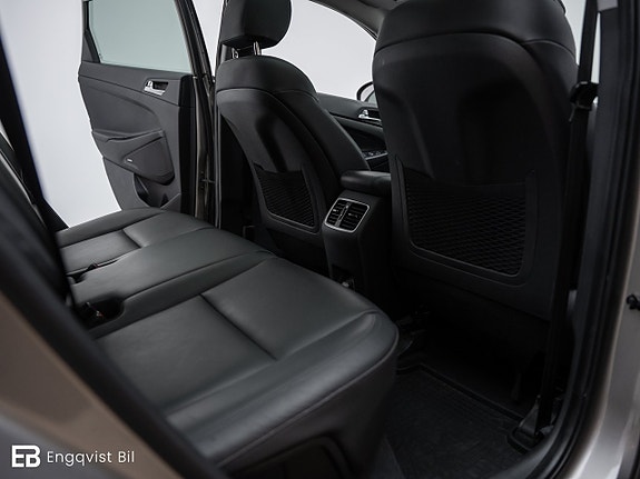 Hyundai Tucson 14 of 30
