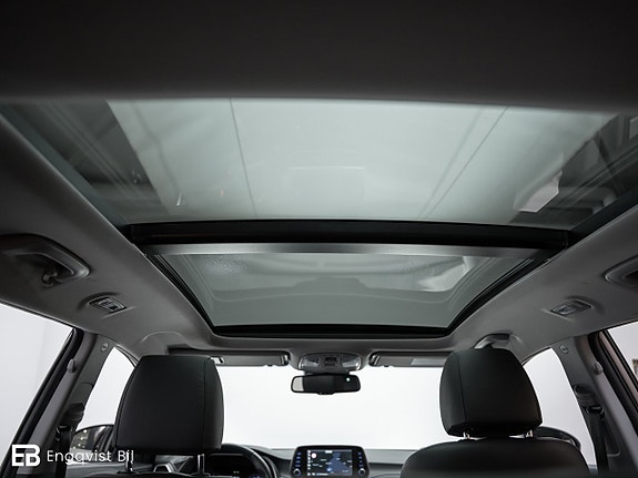Hyundai Tucson 18 of 30