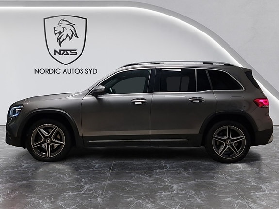 Mercedes-Benz GLB200 2 of 5