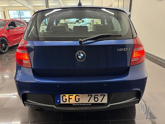 BMW 120 6 of 15