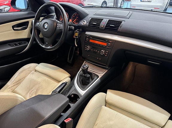 BMW 120 9 of 15