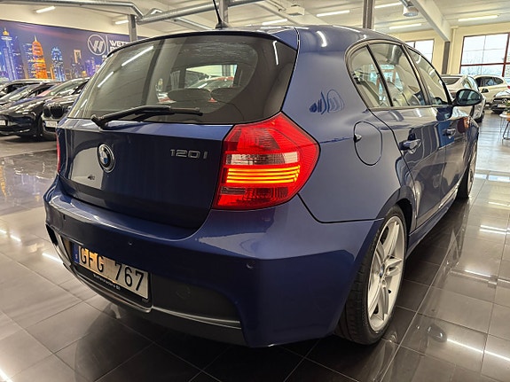 BMW 120 5 of 5